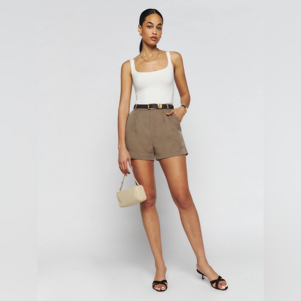 Reformation Mason High-Waist Shorts in Mushroom, Size 4, Like New